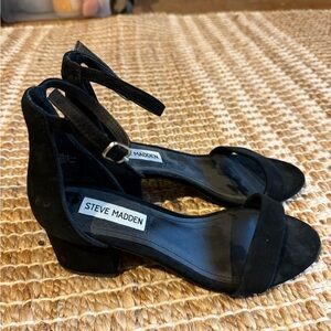 Steve Madden Black Heels with Ankle Strap and Open Toe